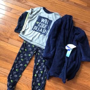 NWT. 3 piece pajama set